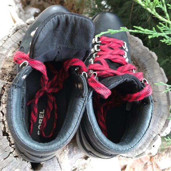 Sorel Ainsley Conquest Black Hiking Boots - Waterproof Suede Leather - Picture 5 of 13